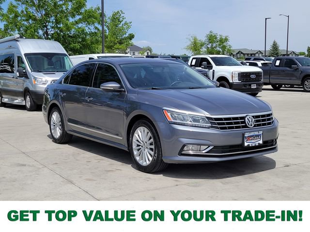 Used 2017 Volkswagen Passat 1.8T SE w/ SE Lighting Package FWD image 1
