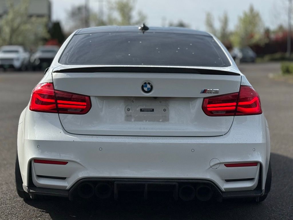 Used 2018 BMW M3 image 4