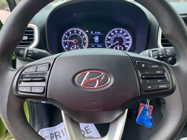 Used 2020 Hyundai Venue SE FWD image 9