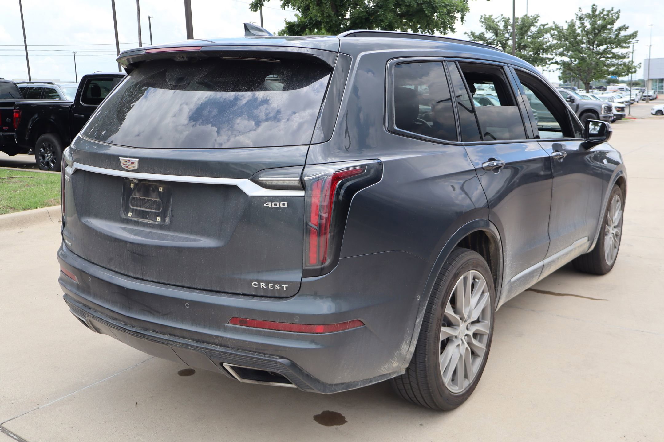 Used 2021 Cadillac XT6 Sport AWD/4WD image 3