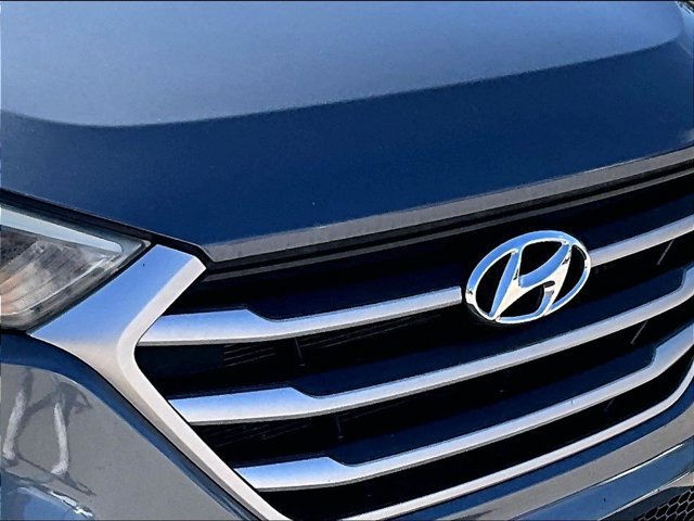 Used 2018 Hyundai Tucson Value FWD image 27