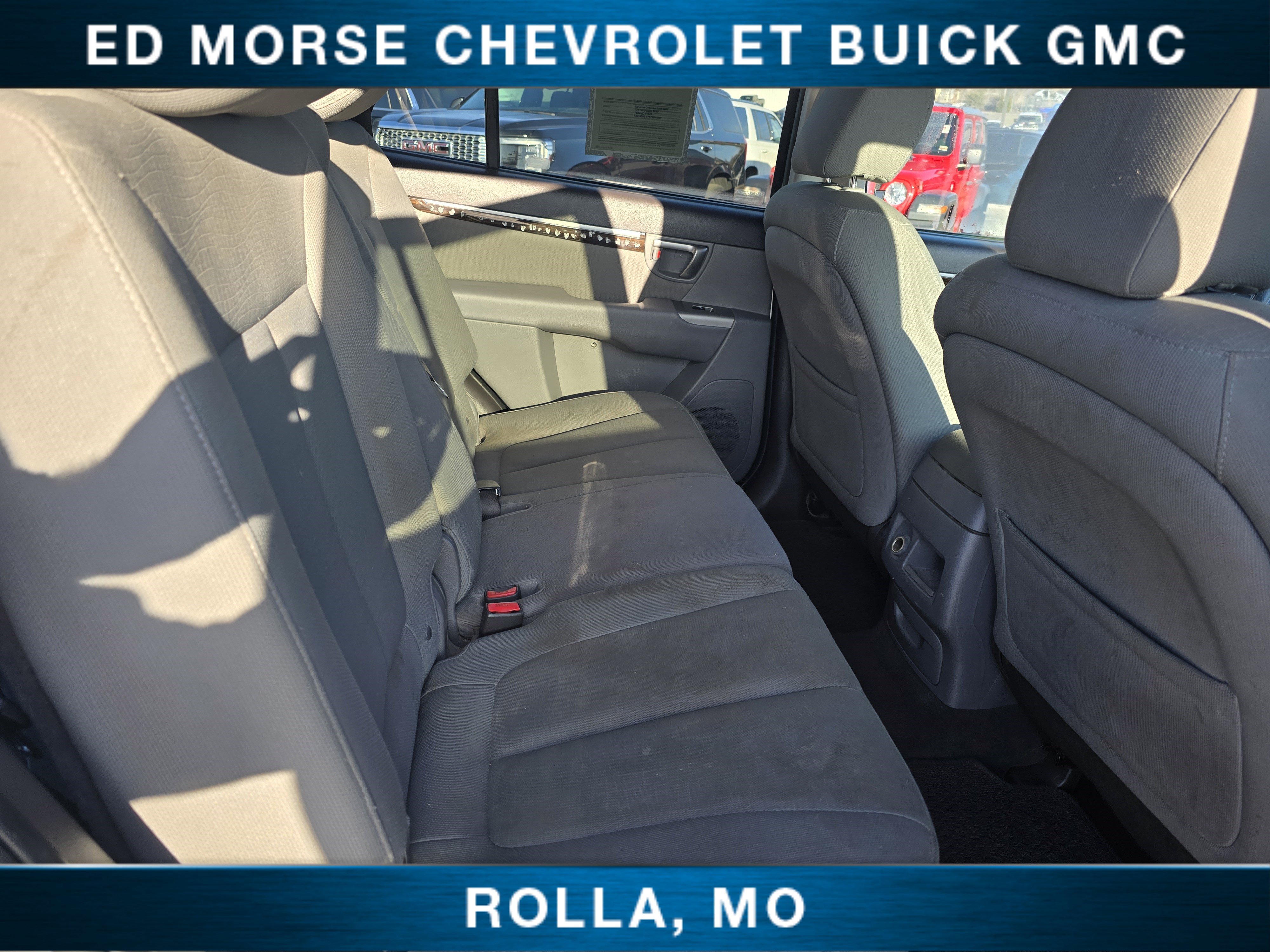 Used 2011 Hyundai Santa Fe GLS image 21