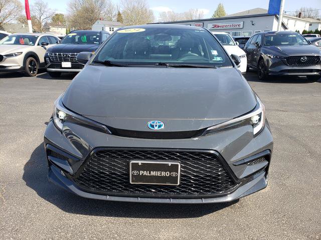 Used 2024 Toyota Corolla SE AWD/4WD image 9