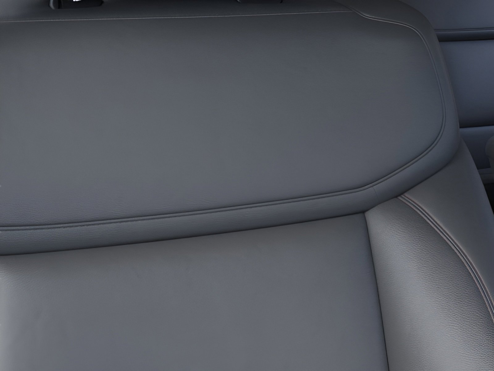 New 2025 Ford Expedition Active image 16