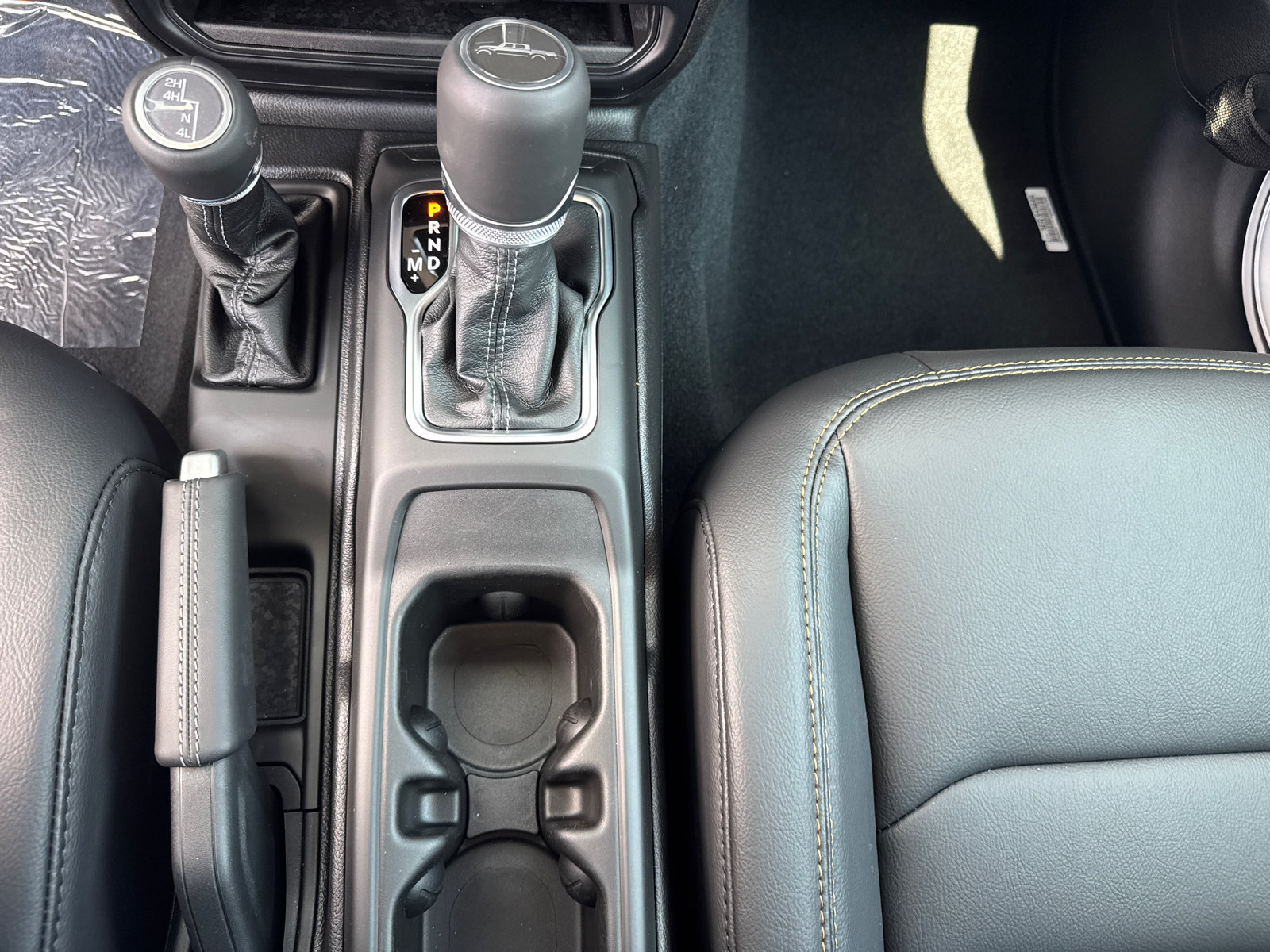 New 2026 Jeep Gladiator Sport AWD/4WD image 14