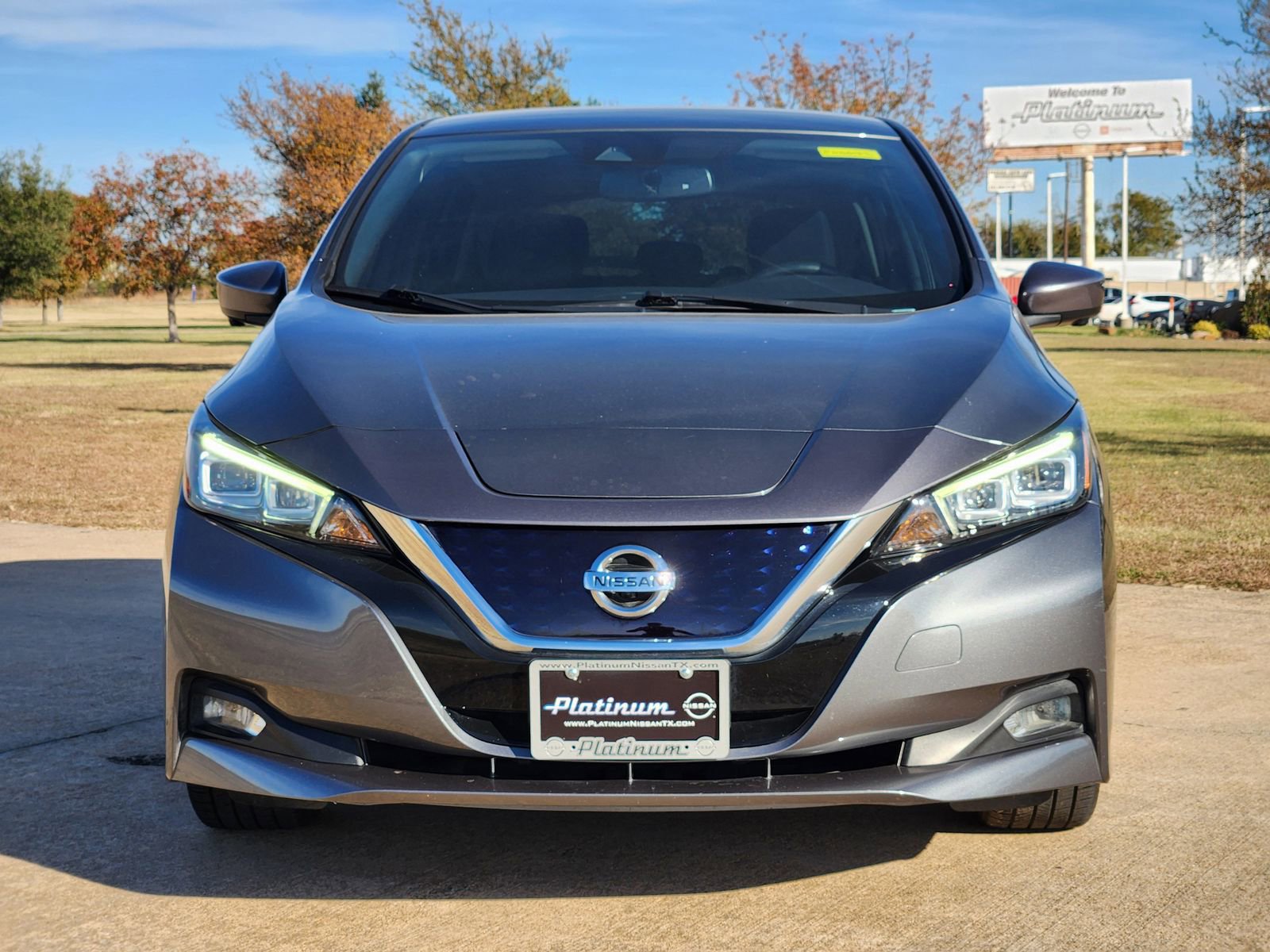 Used 2021 Nissan Leaf SV w/ SV Technology Package image 6