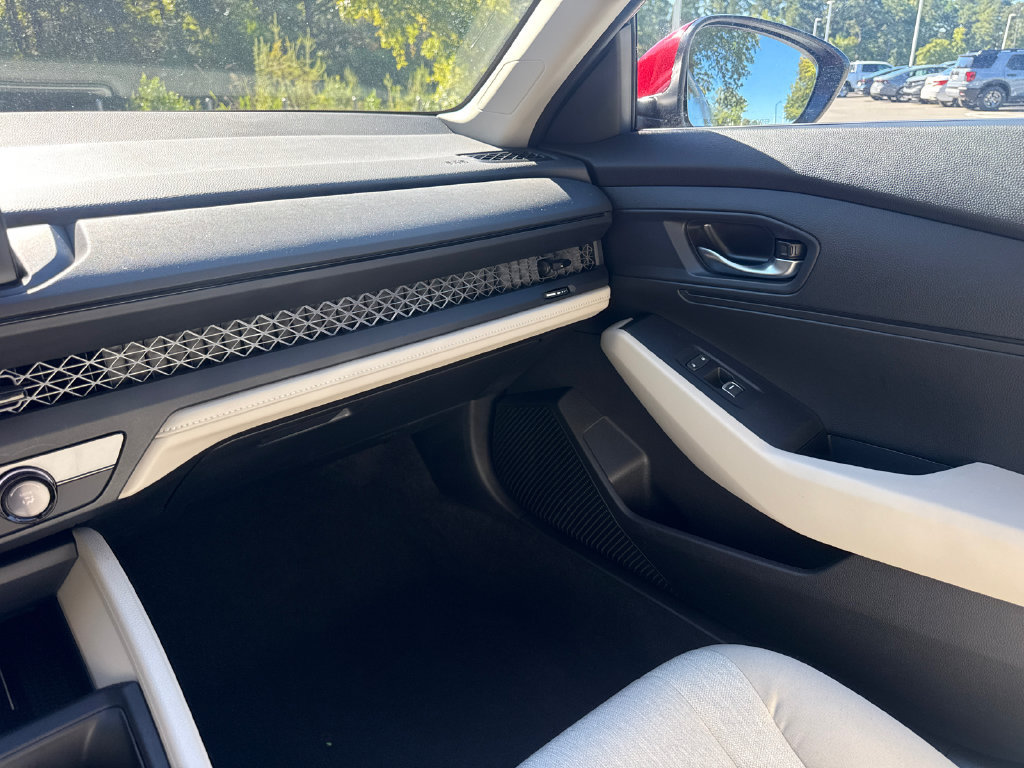 Certified 2026 Honda Accord LX image 18