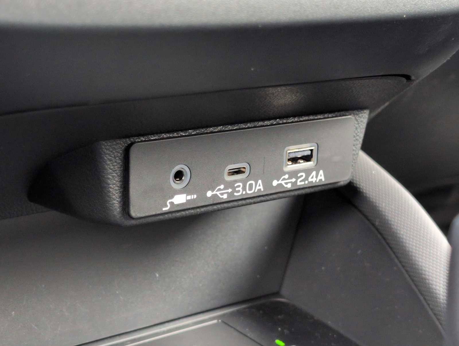 Certified 2025 Subaru Forester Limited w/ Popular Package image 31