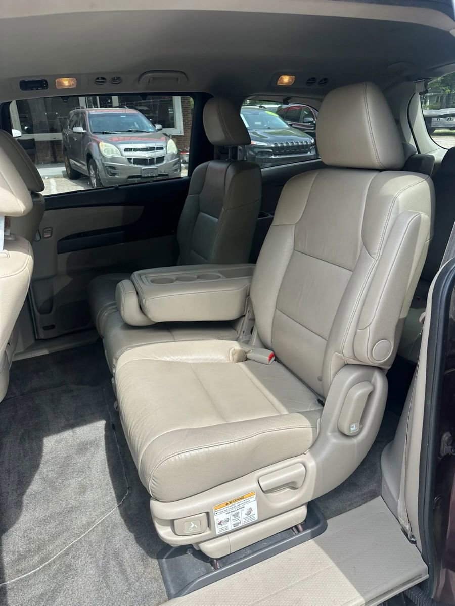Used 2011 Honda Odyssey EX-L image 10