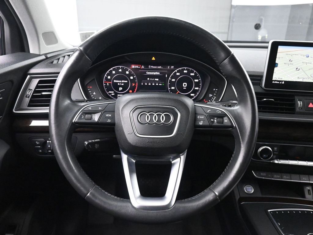 Used 2019 Audi Q5 2.0T Premium Plus AWD/4WD image 28