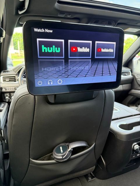 Used 2023 GMC Yukon XL Denali w/ Denali Reserve Package image 28