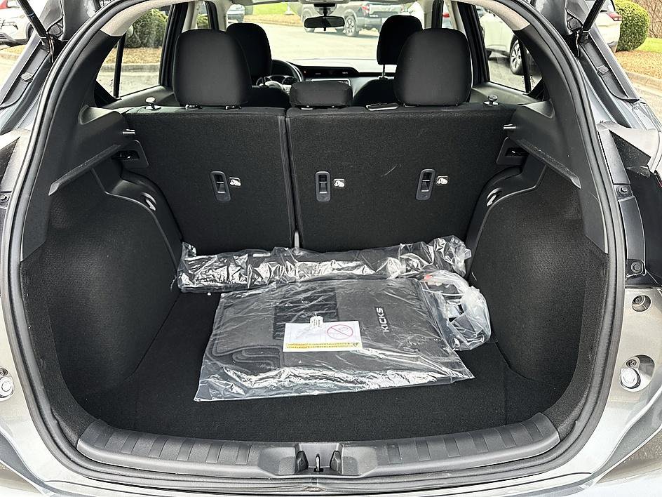 Certified 2025 Nissan Kicks Play S image 21