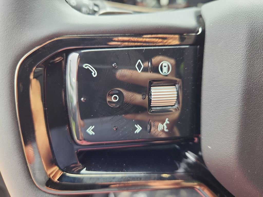 Certified 2026 Land Rover Range Rover Evoque S image 10