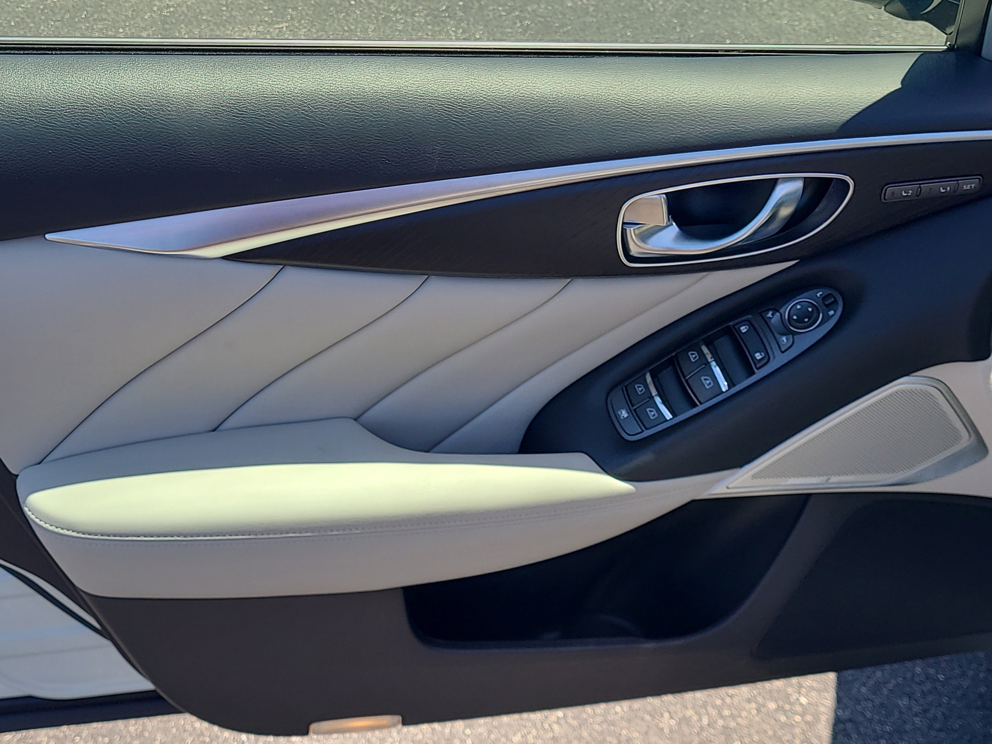 Used 2022 INFINITI Q50 Sensory RWD image 18