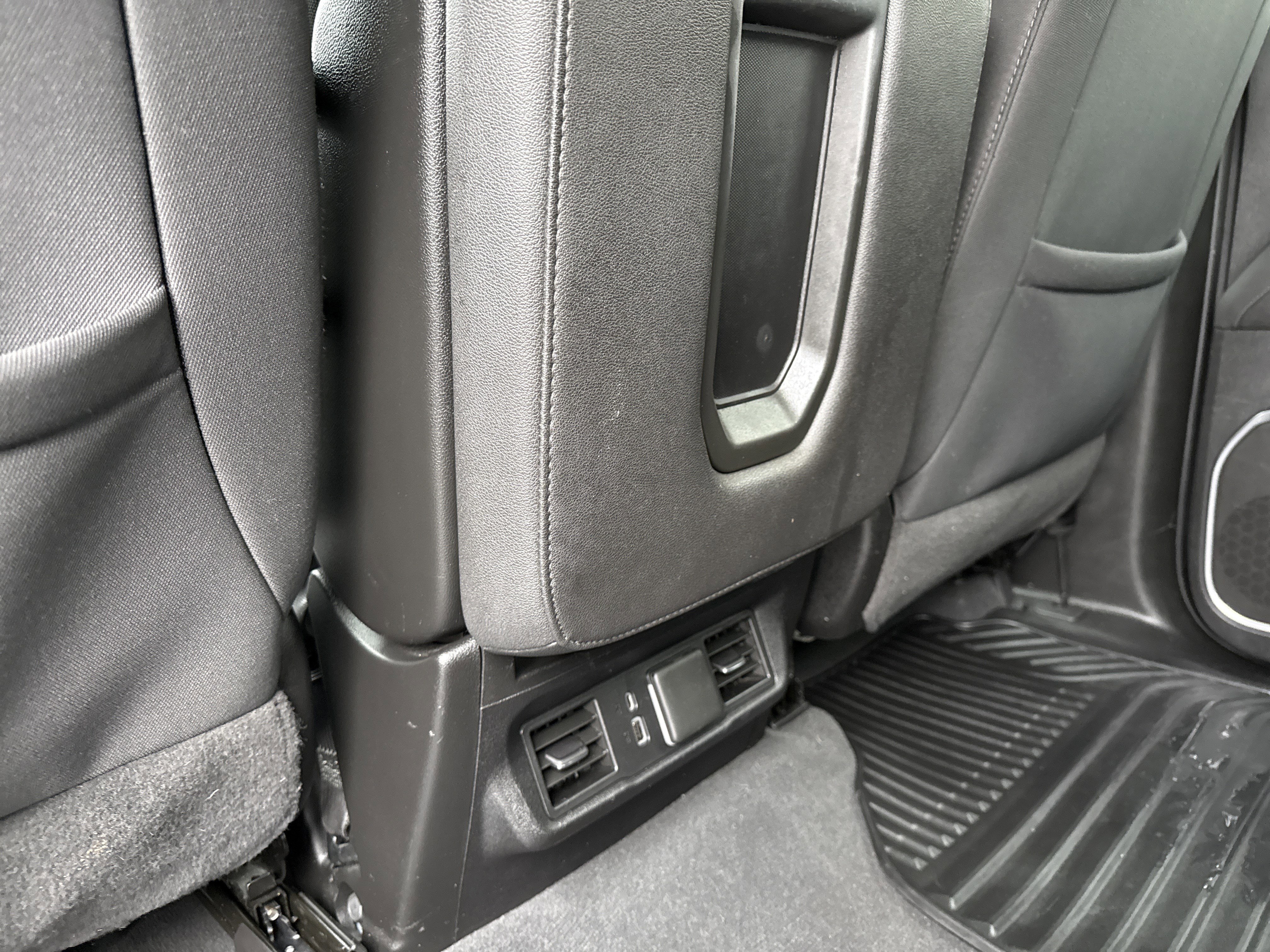 Used 2023 Chevrolet Silverado 1500 LT w/ Convenience Package II image 35