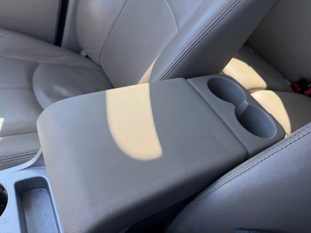 Used 2010 Mercury Mariner Premier image 21