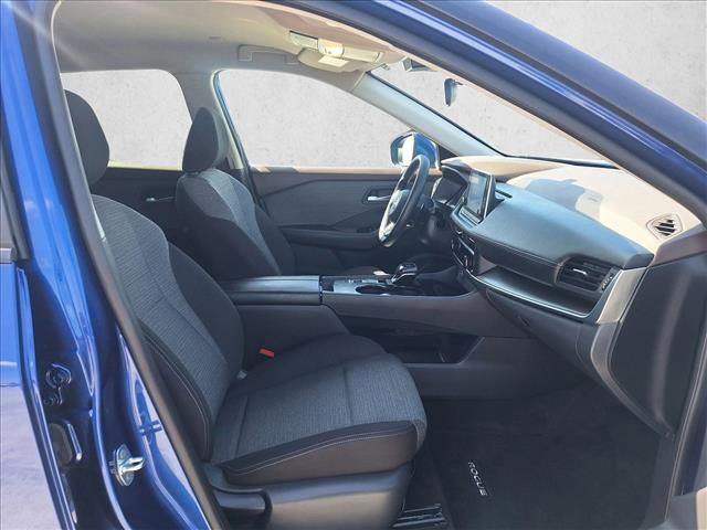 Used 2023 Nissan Rogue SV image 20