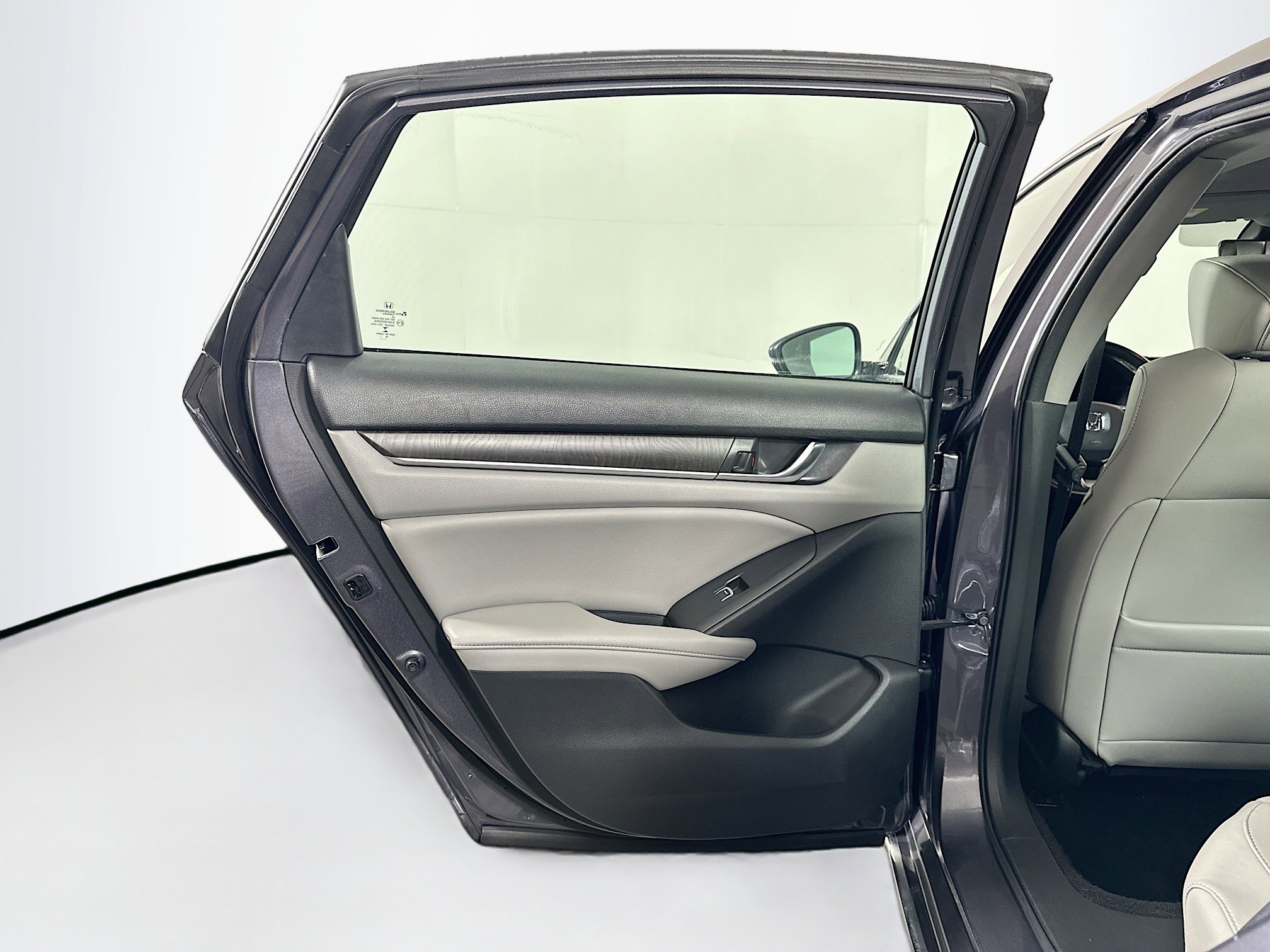 Used 2020 Honda Accord EX-L image 26