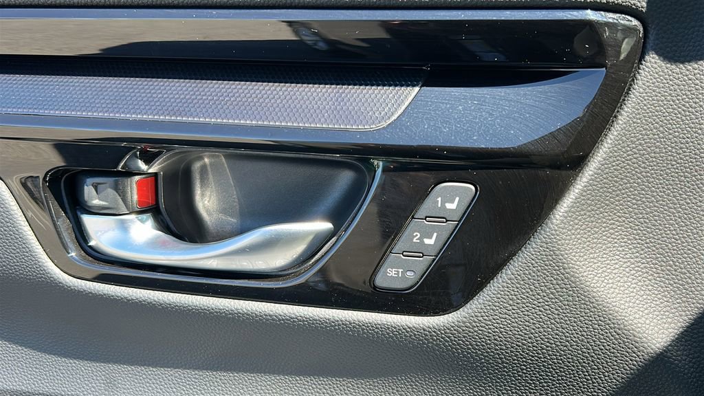 Used 2025 Honda CR-V EX-L image 22