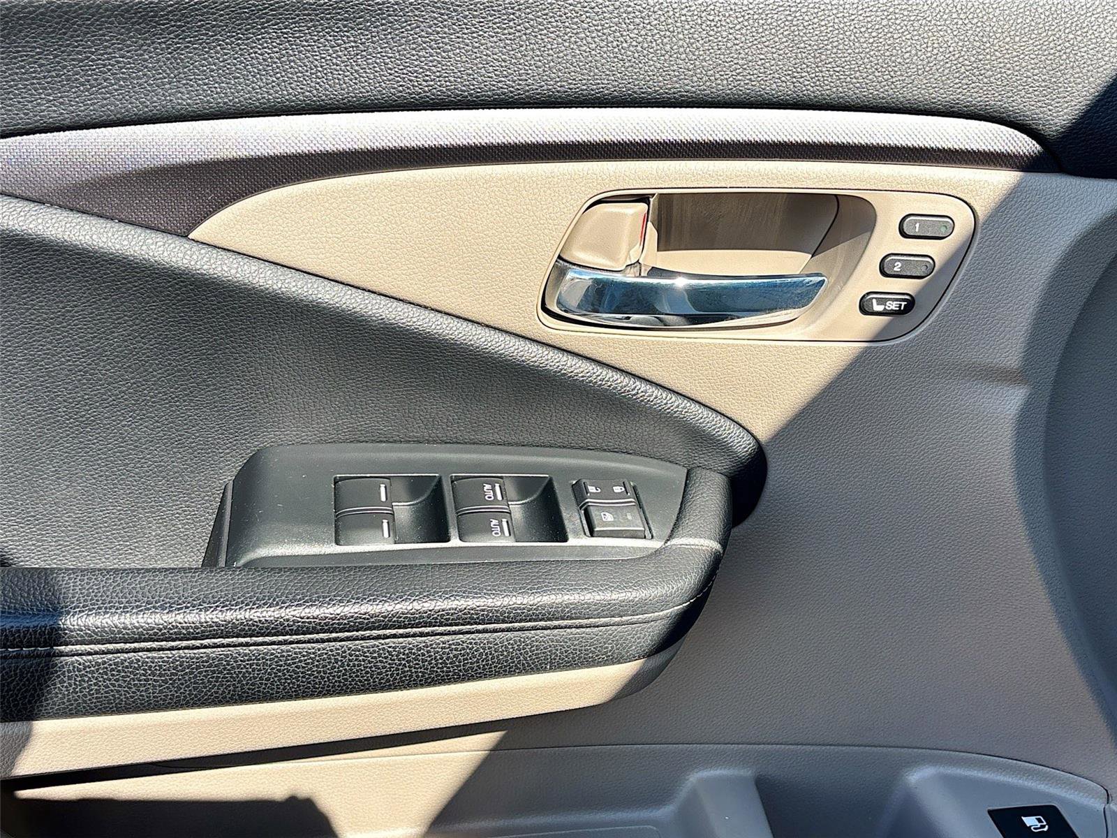 Used 2022 Honda Ridgeline RTL-E image 19