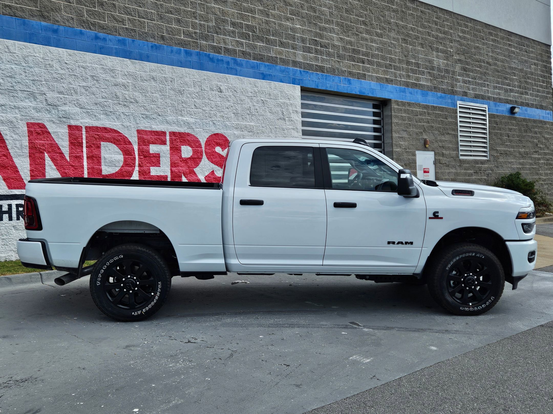 New 2026 RAM 2500 Big Horn image 8