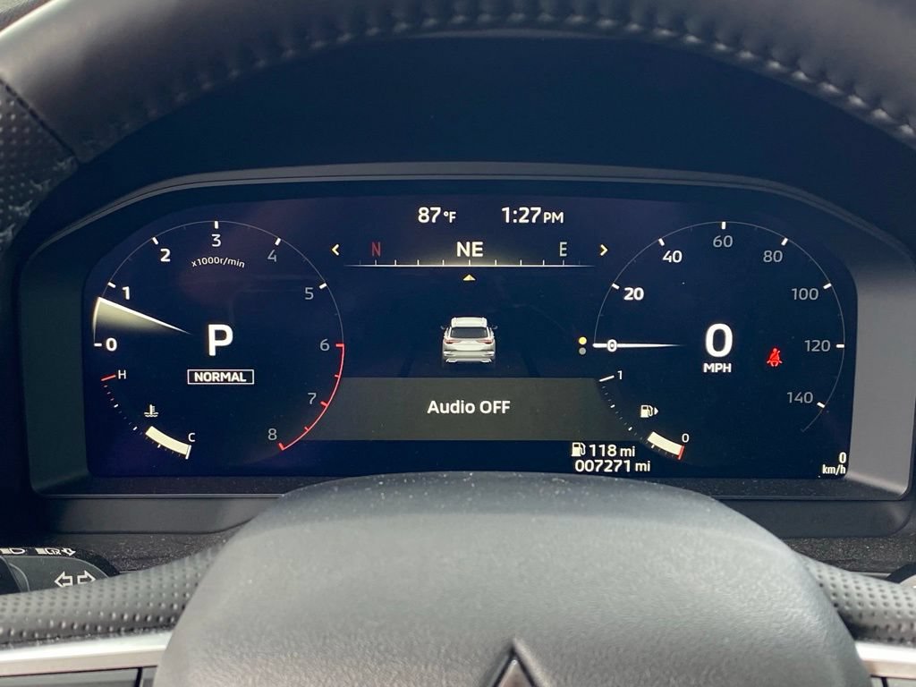 Used 2025 Mitsubishi Outlander SEL FWD image 14