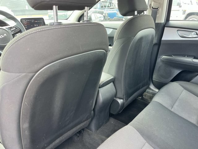 Used 2023 Kia Forte LXS FWD image 17