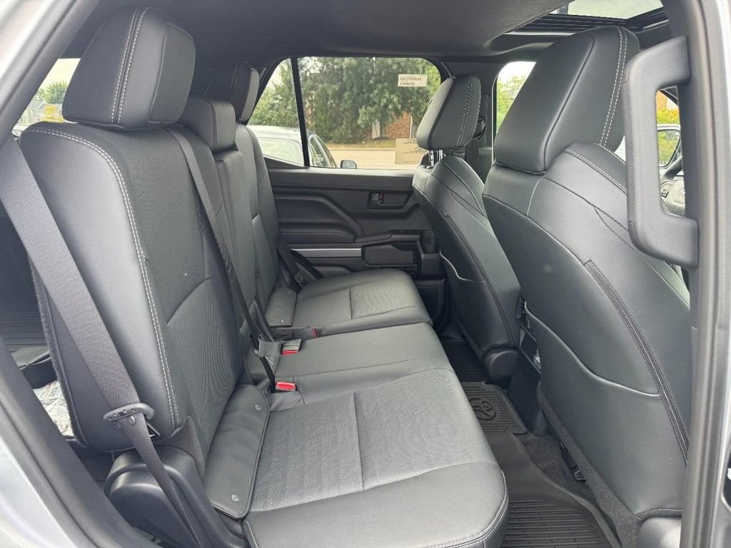 New 2026 Toyota 4Runner TRD Sport Premium AWD/4WD image 7