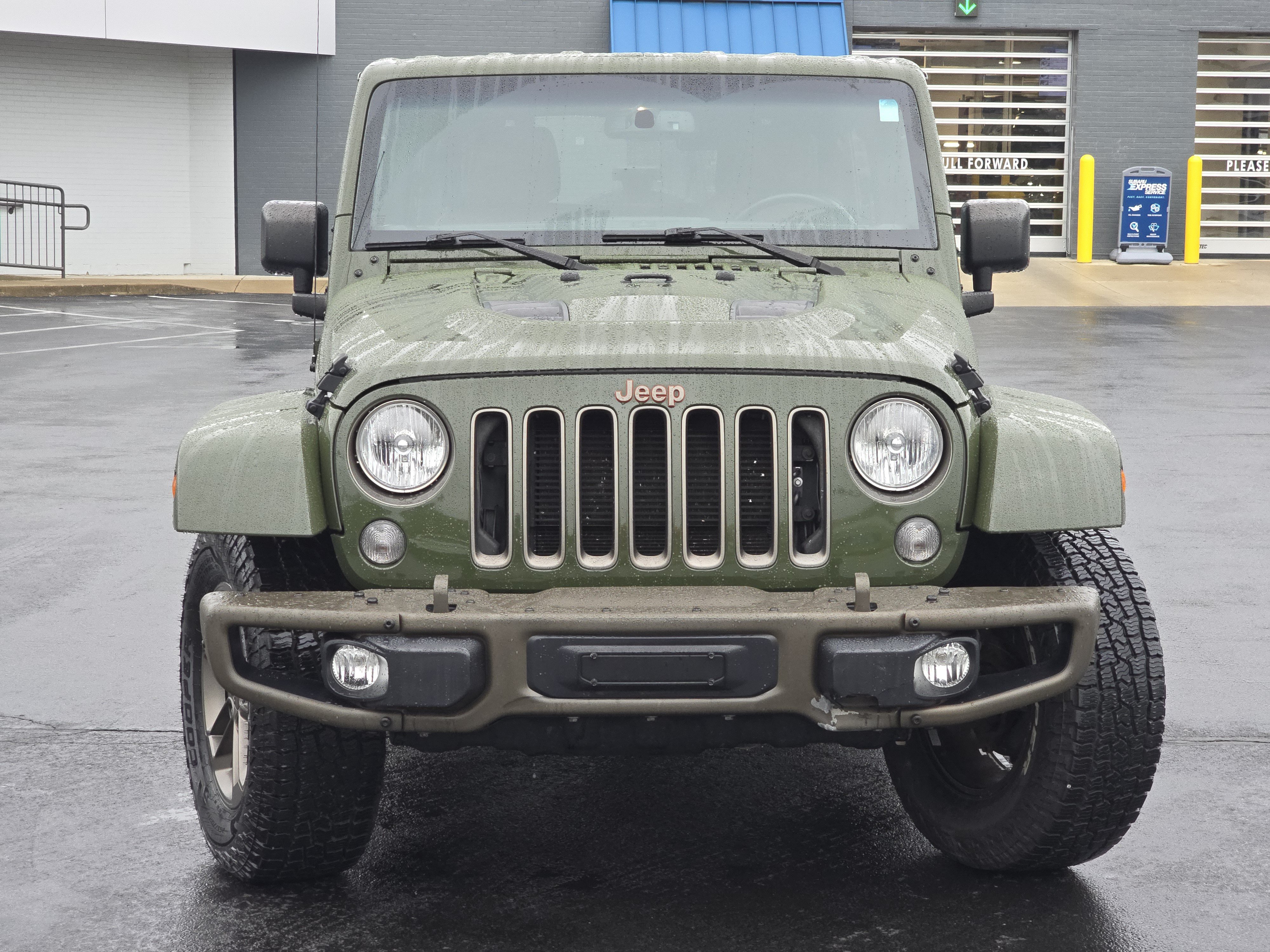 Used 2016 Jeep Wrangler Unlimited Sahara AWD/4WD image 2