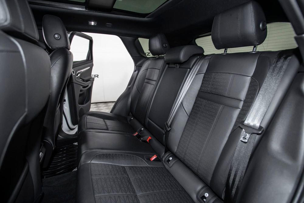 Used 2020 Land Rover Range Rover Evoque R-Dynamic HSE image 16