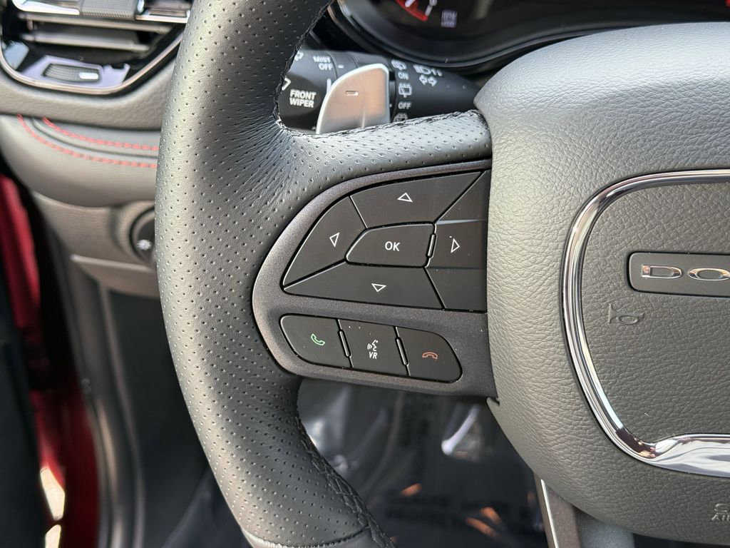 Used 2025 Dodge Durango R/T w/ Blacktop Package image 17