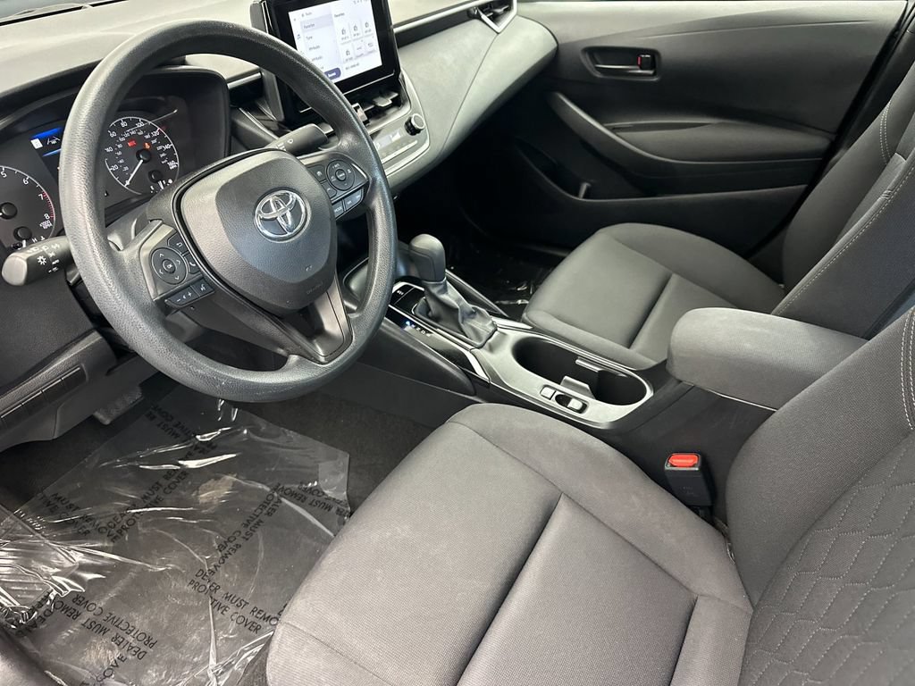 Used 2024 Toyota Corolla LE FWD image 9