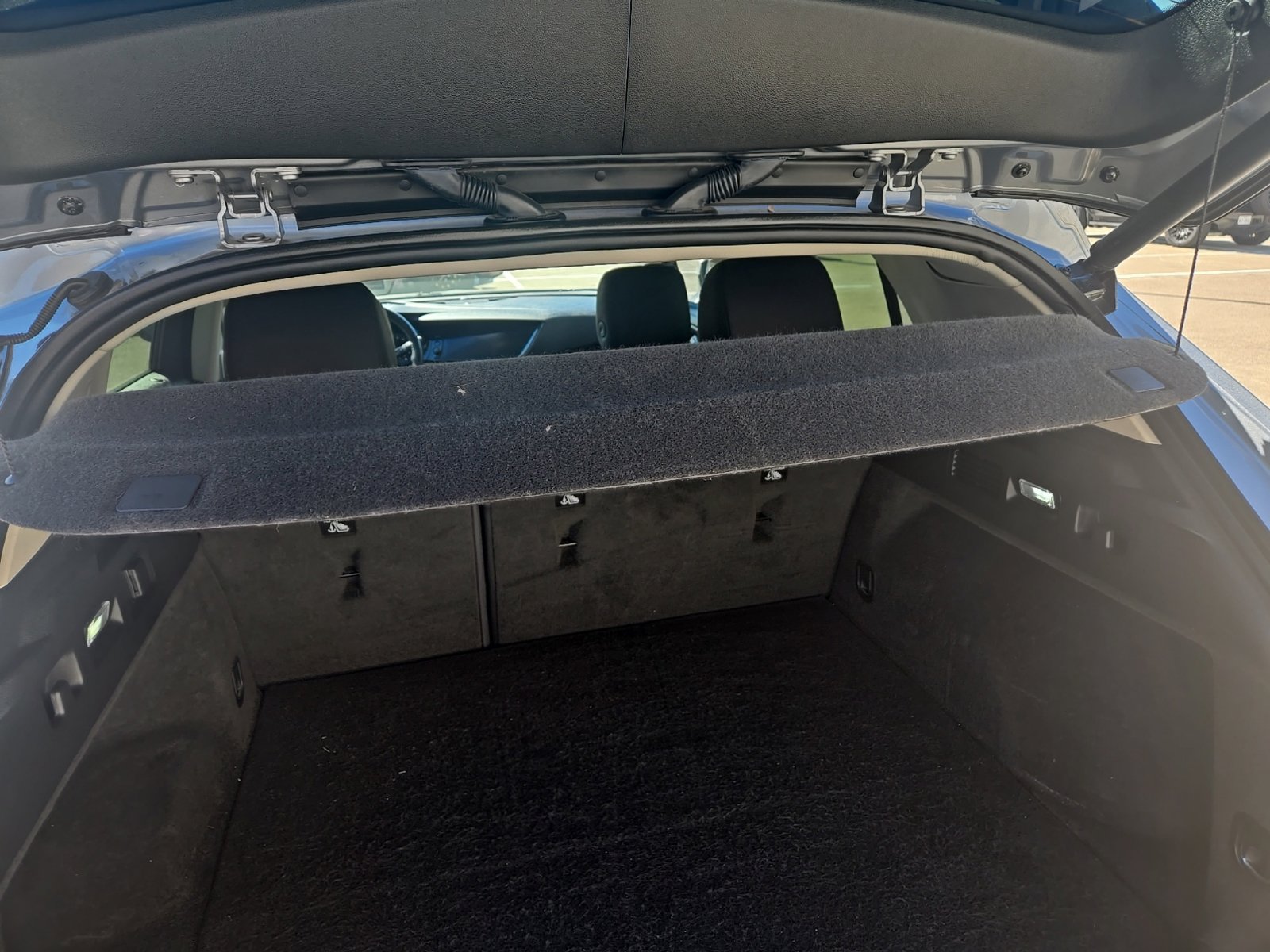 Used 2023 Buick Envision Essence w/ Technology Package I FWD image 8
