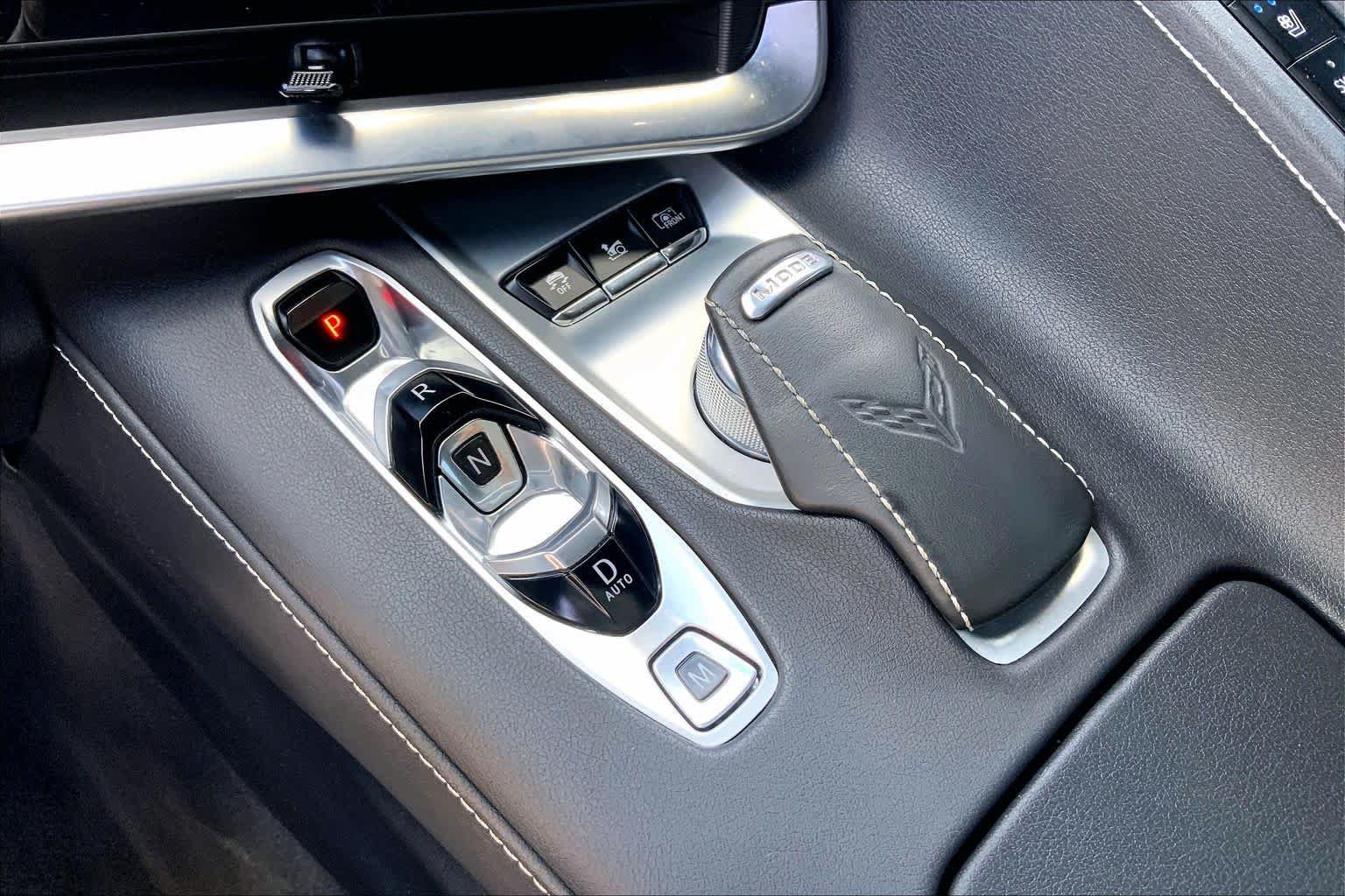 Used 2021 Chevrolet Corvette Stingray Preferred Conv w/ Z51 Performance Package RWD image 27