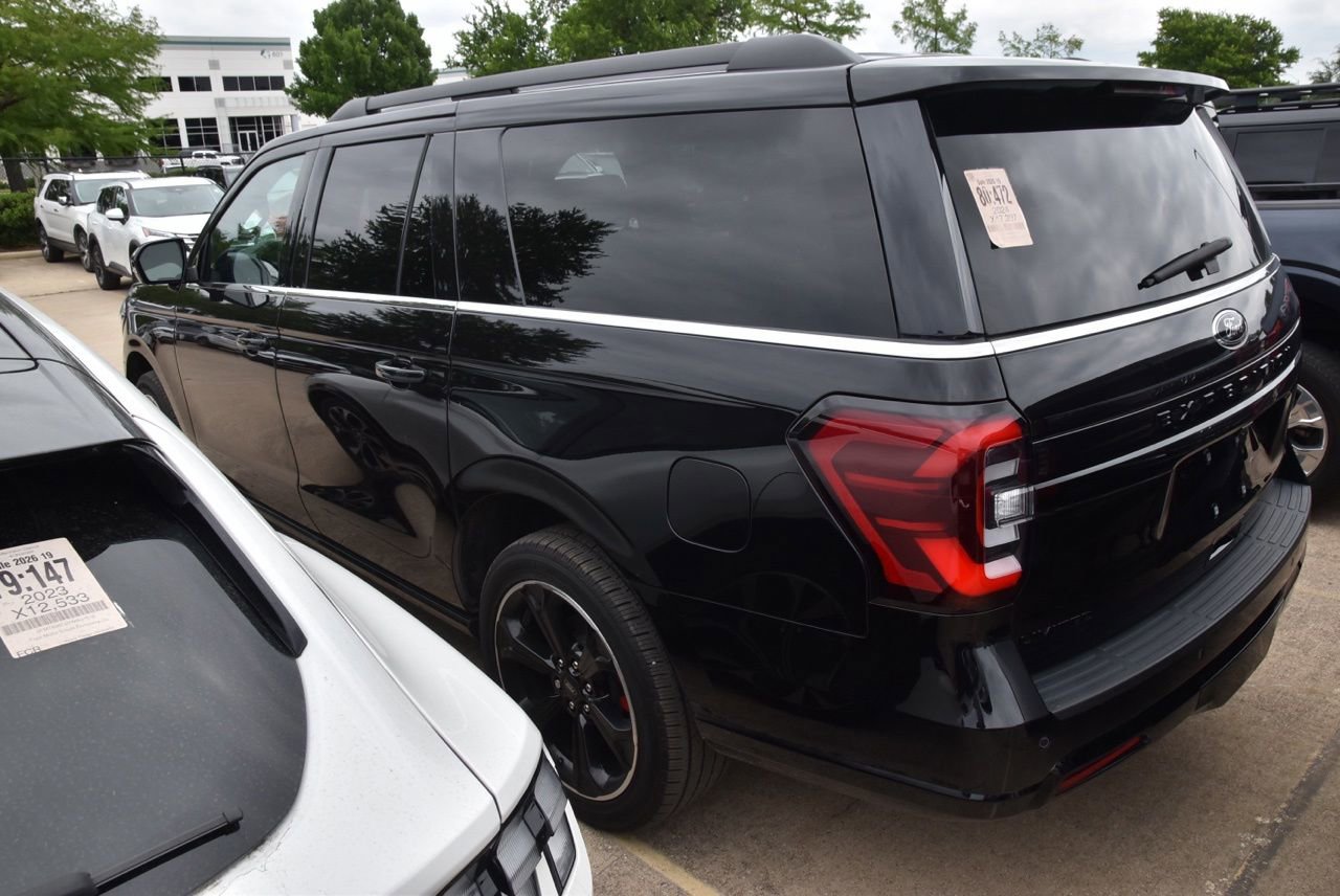 Certified 2024 Ford Expedition Max Limited AWD/4WD image 8