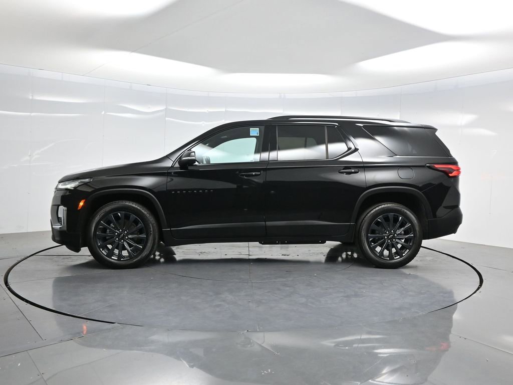 Used 2023 Chevrolet Traverse RS image 45