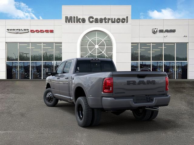 New 2026 RAM 3500 Laramie AWD/4WD image 4