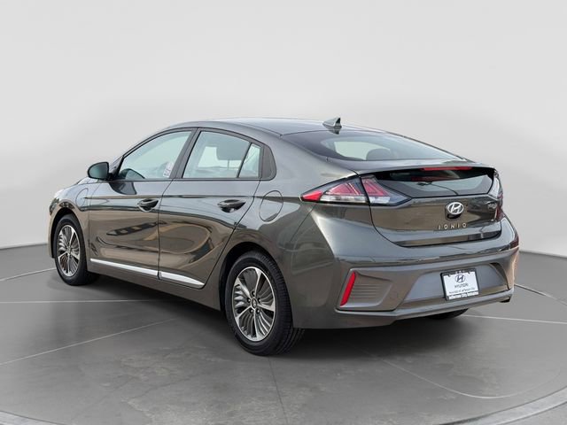 Used 2022 Hyundai Ioniq SE FWD image 6