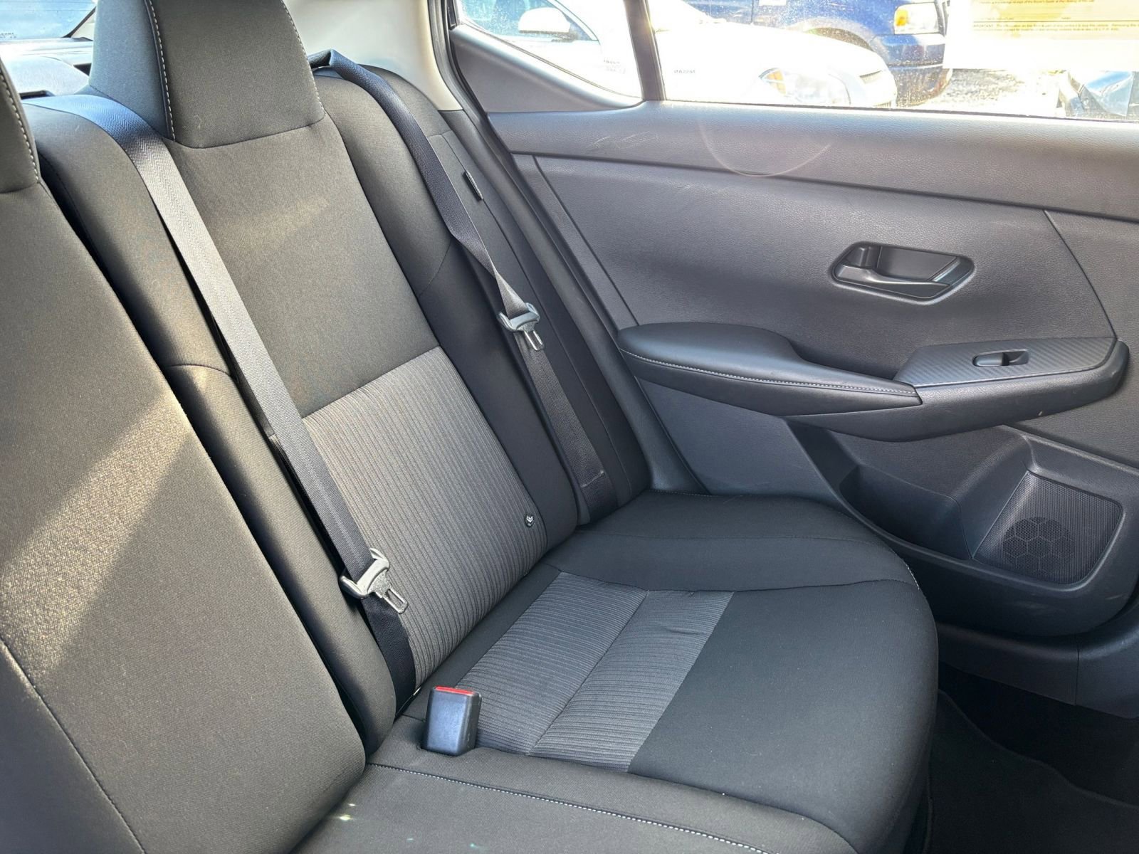 Used 2025 Nissan Sentra SV image 35