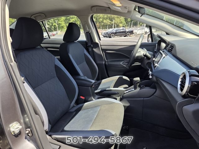 Used 2025 Nissan Versa SV FWD image 17