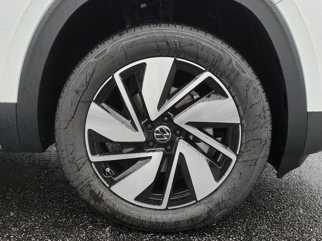 New 2026 Volkswagen Atlas SE image 12