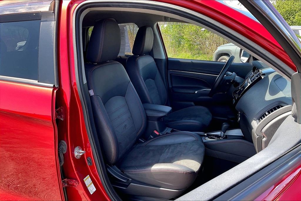 Used 2019 Mitsubishi Outlander Sport GT image 7