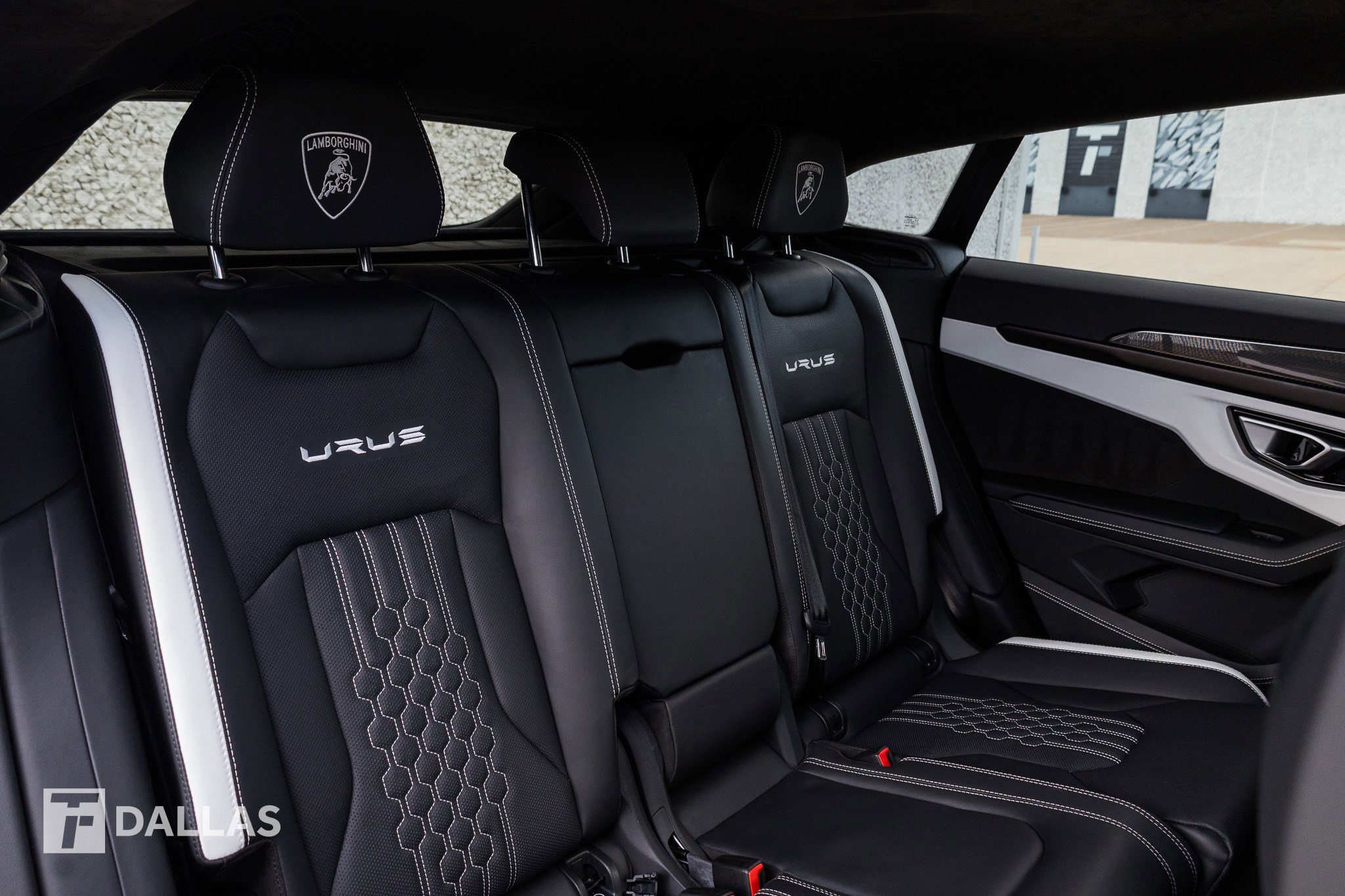 Used 2024 Lamborghini Urus S image 36