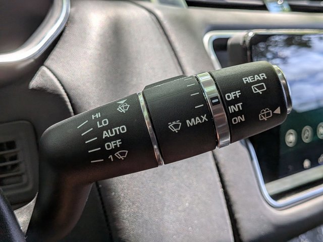 Used 2020 Land Rover Range Rover Sport SVR image 11