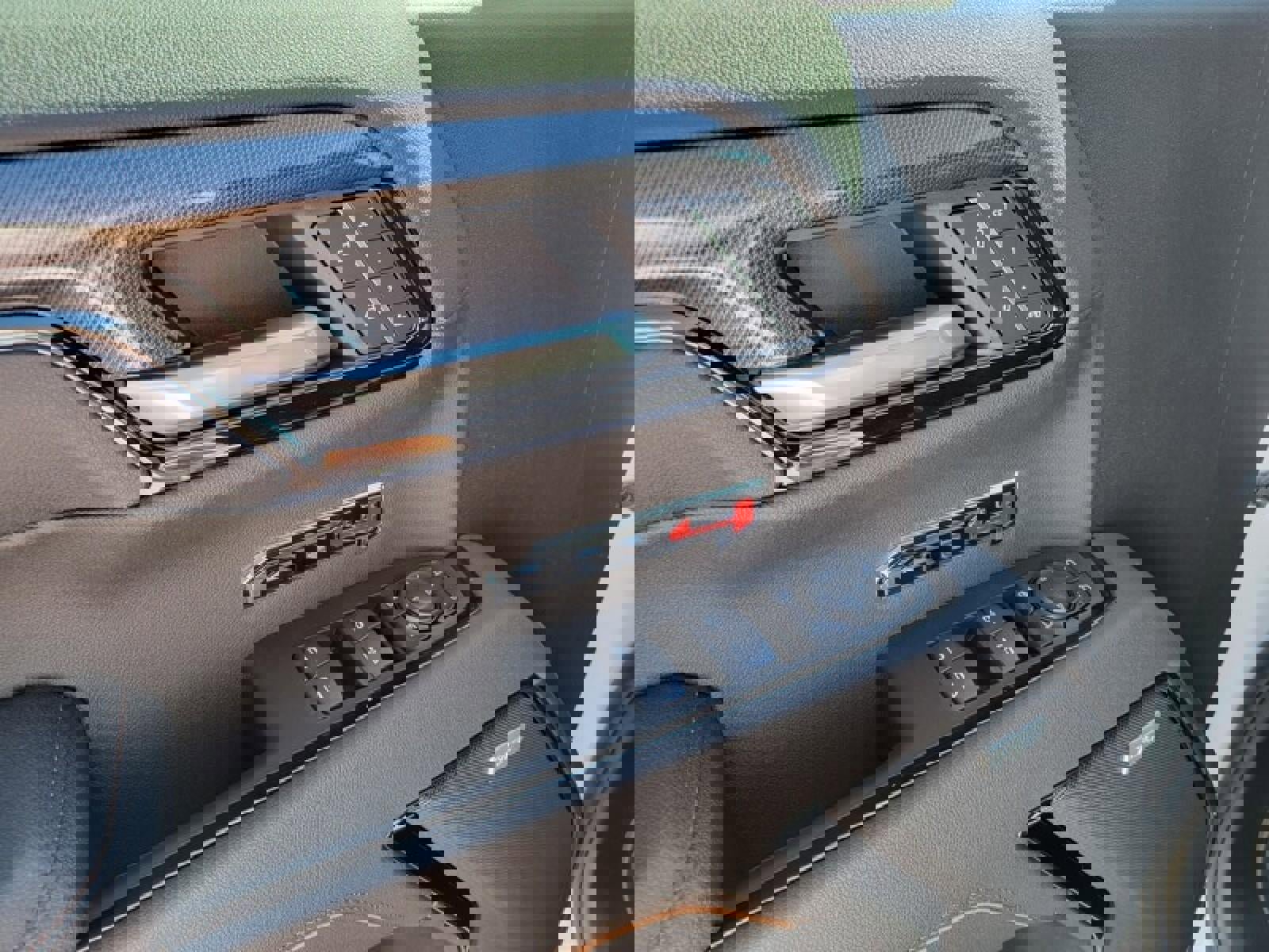 New 2026 GMC Sierra 1500 AT4 w/ AT4 Premium Package image 14