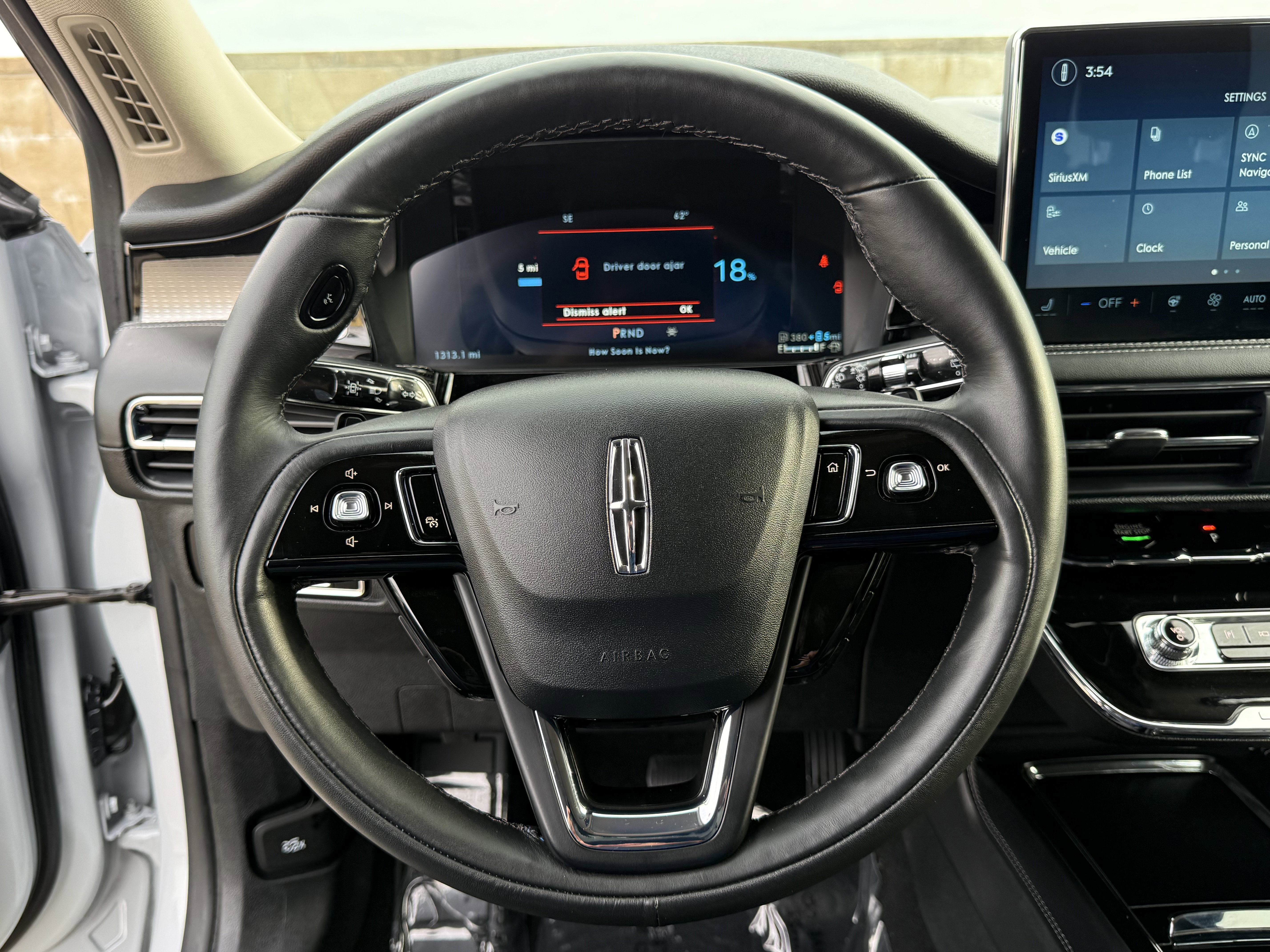 Used 2025 Lincoln Corsair Grand Touring w/ Equipment Group 301A image 21