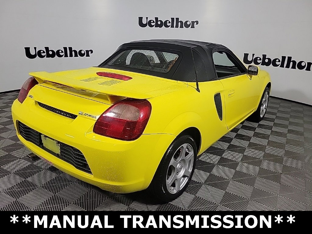 Used 2002 Toyota MR2 image 5