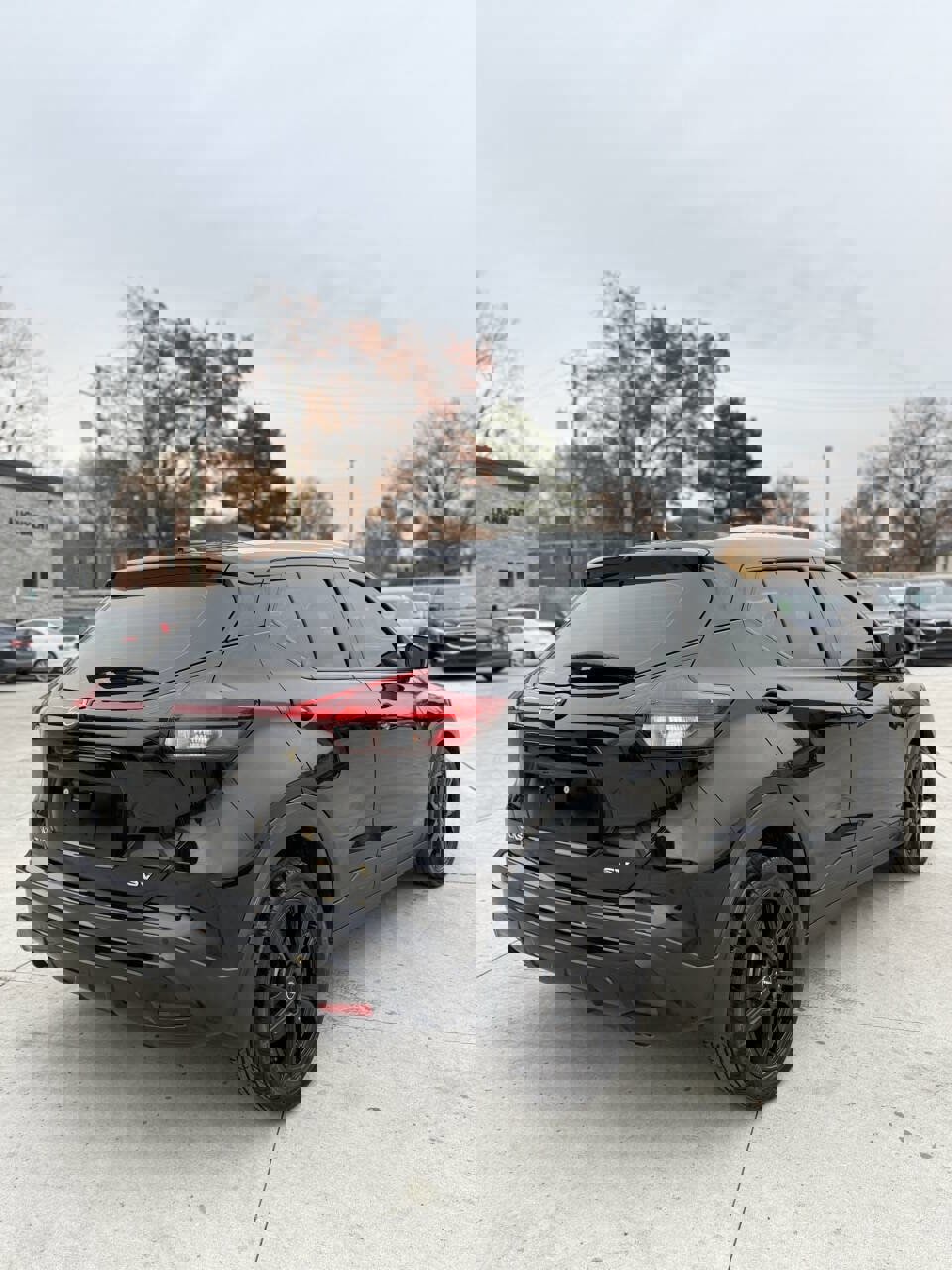 Used 2022 Nissan Kicks SV FWD image 6