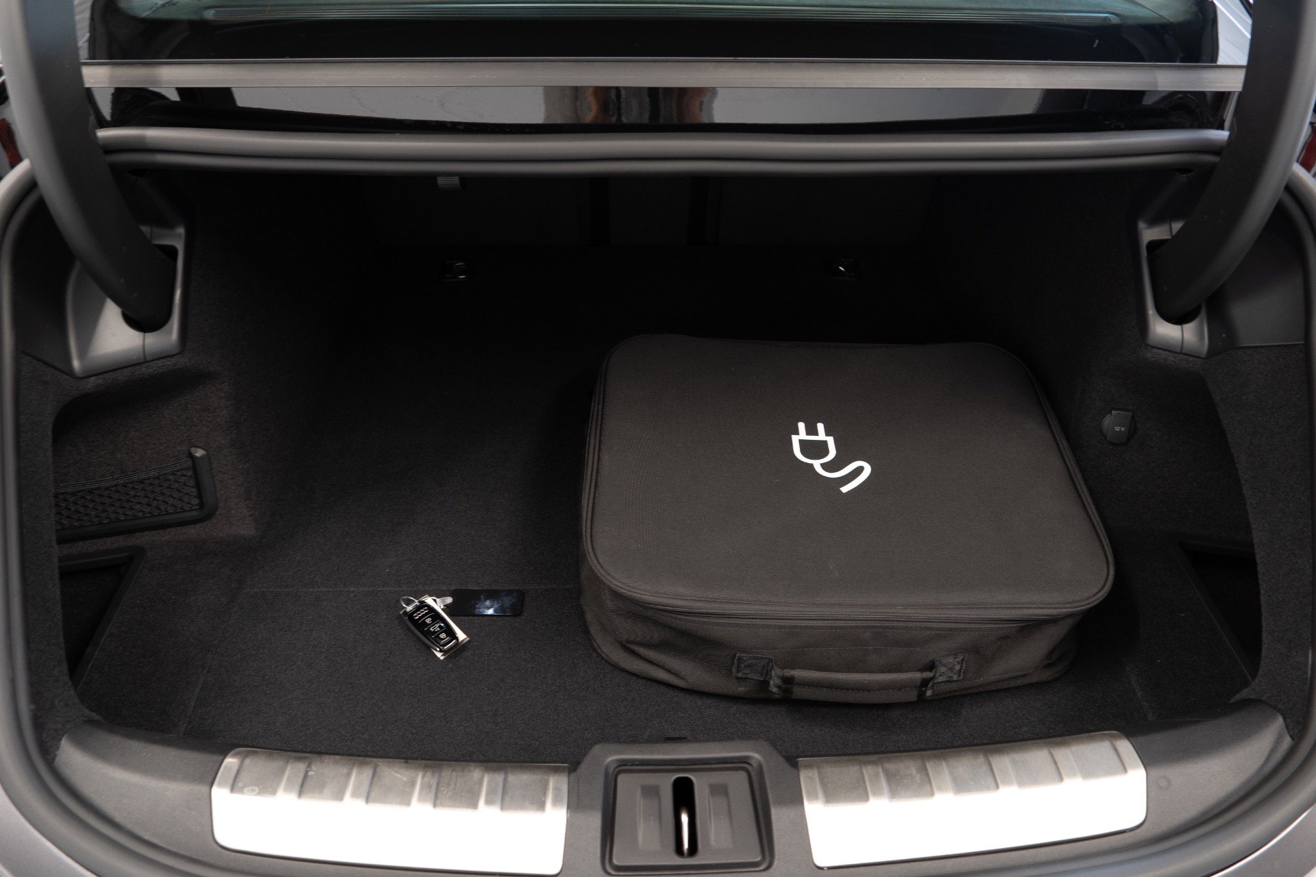 Used 2023 Audi RS e-tron GT image 37