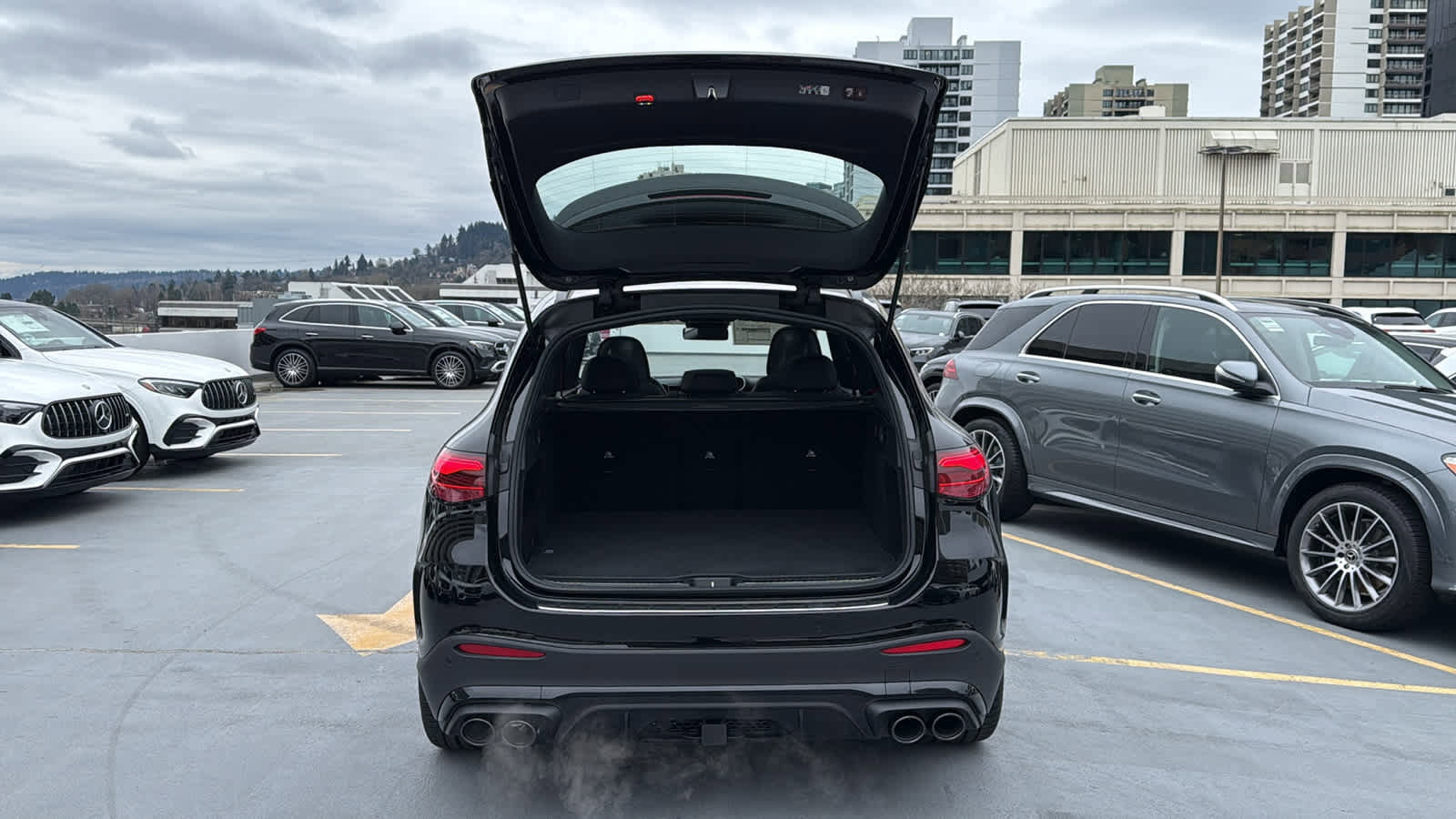 New 2026 Mercedes-Benz GLC 43 AMG 4MATIC image 8
